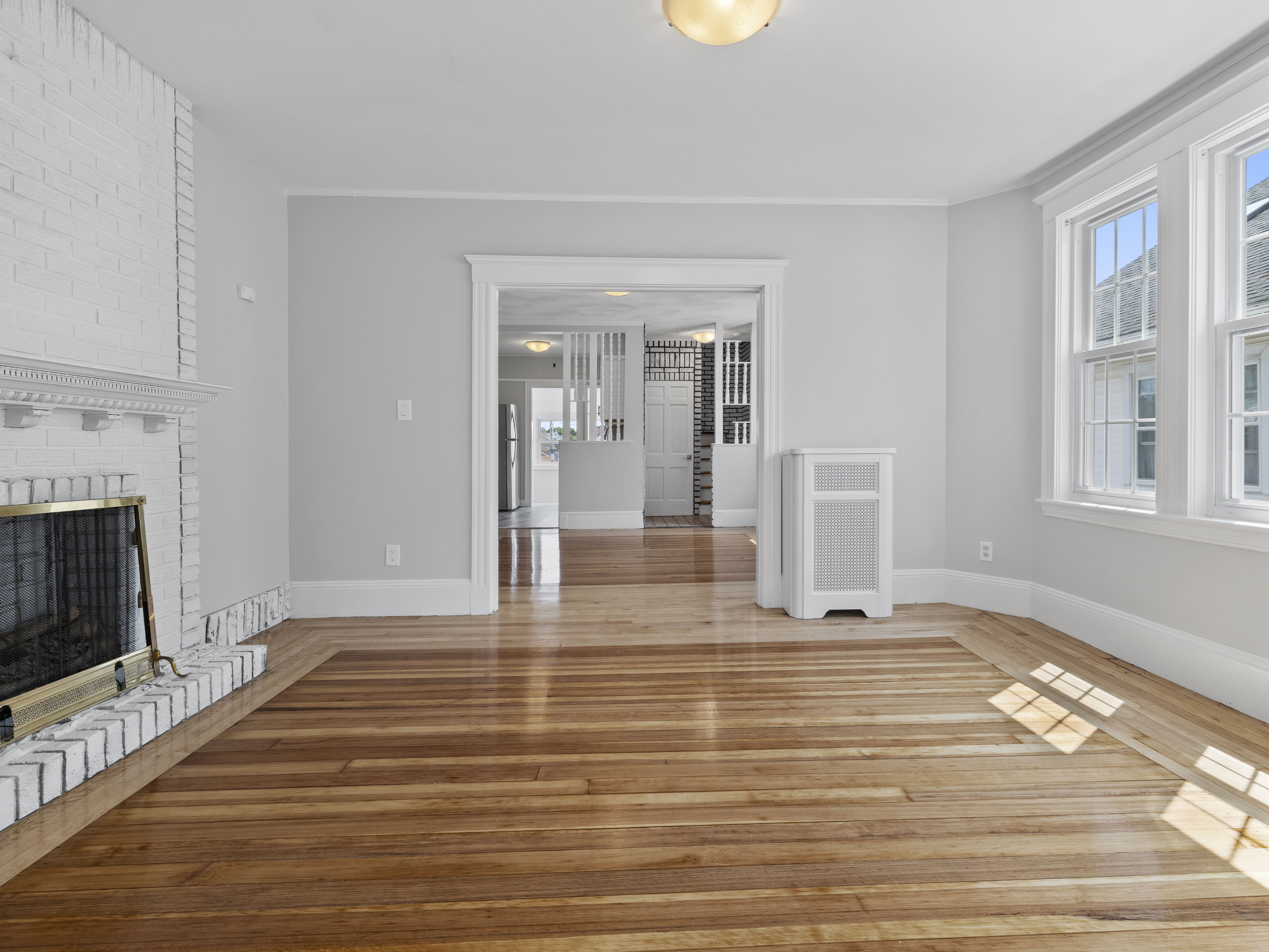 14 Windsor Rd. - Medford