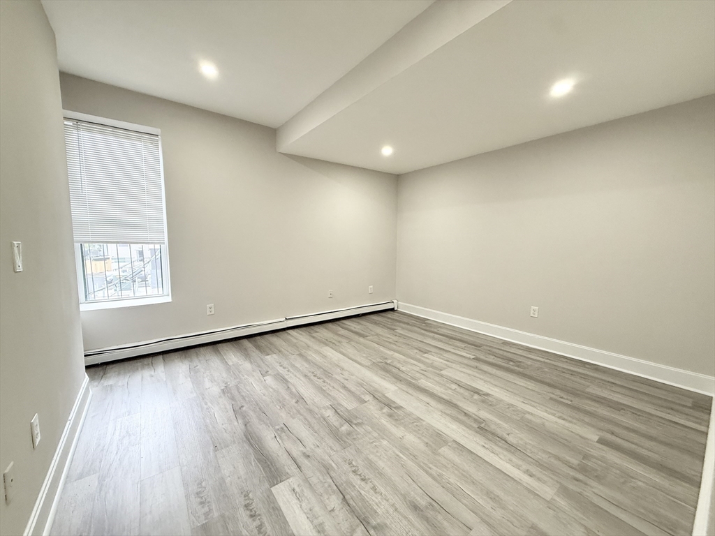 15 Ruggles - Roxbury
