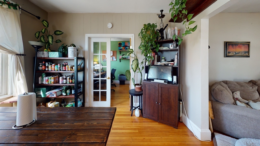 70 Larch - Brighton