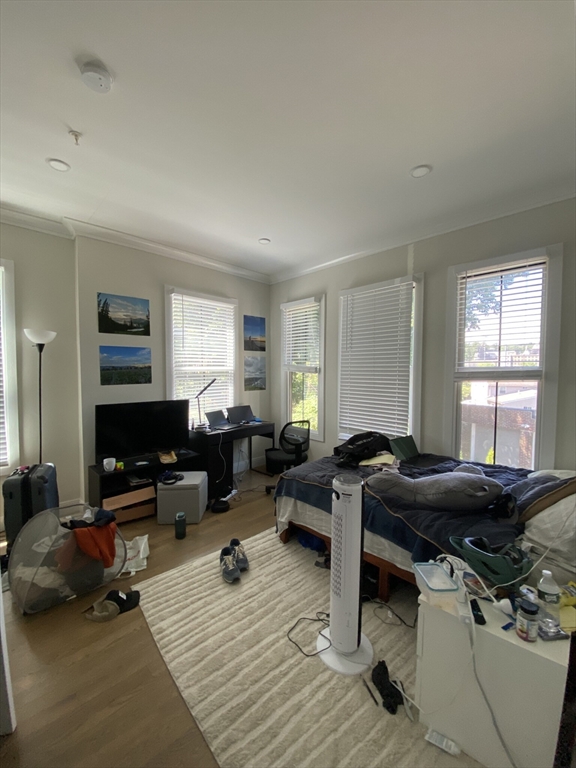 153 Foster St. - Brighton