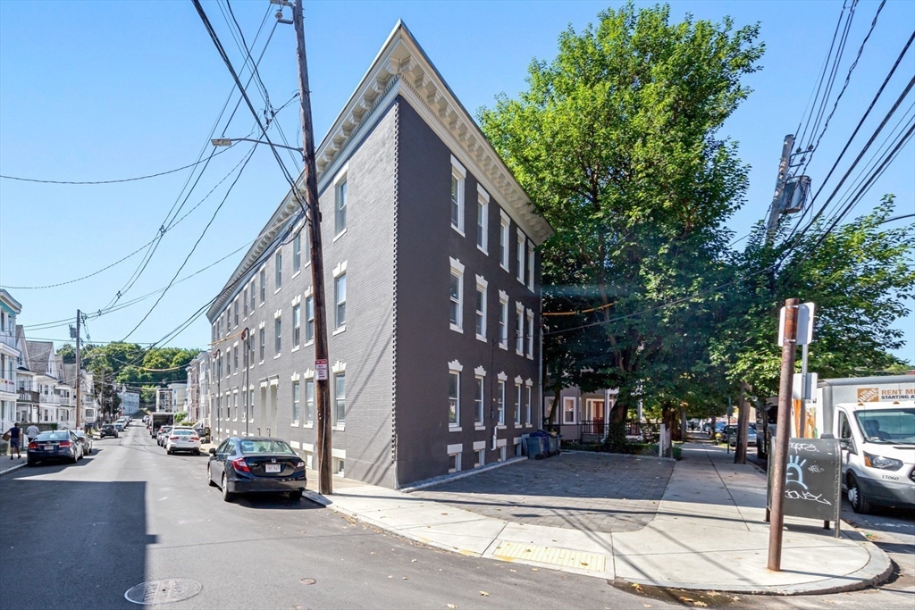 44 Brackett - Brighton