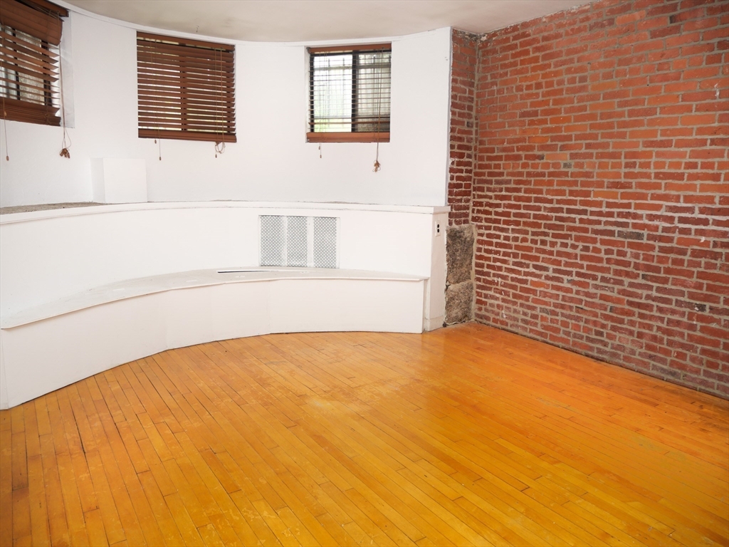 259 West Newton - South End