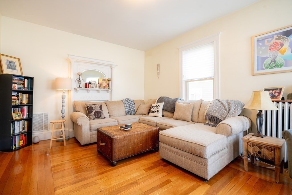 33 Mapleton St. - Brighton