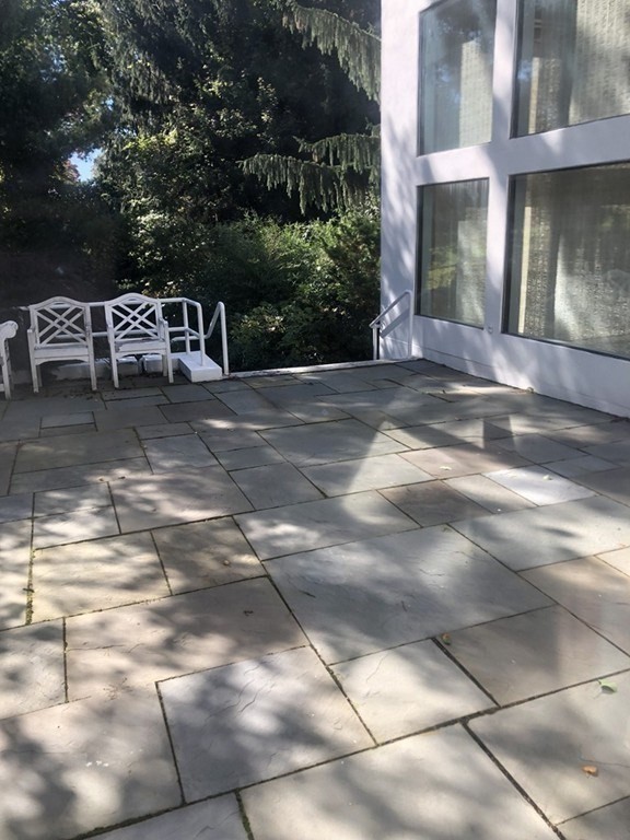 132 Yarmouth Rd. - Brookline