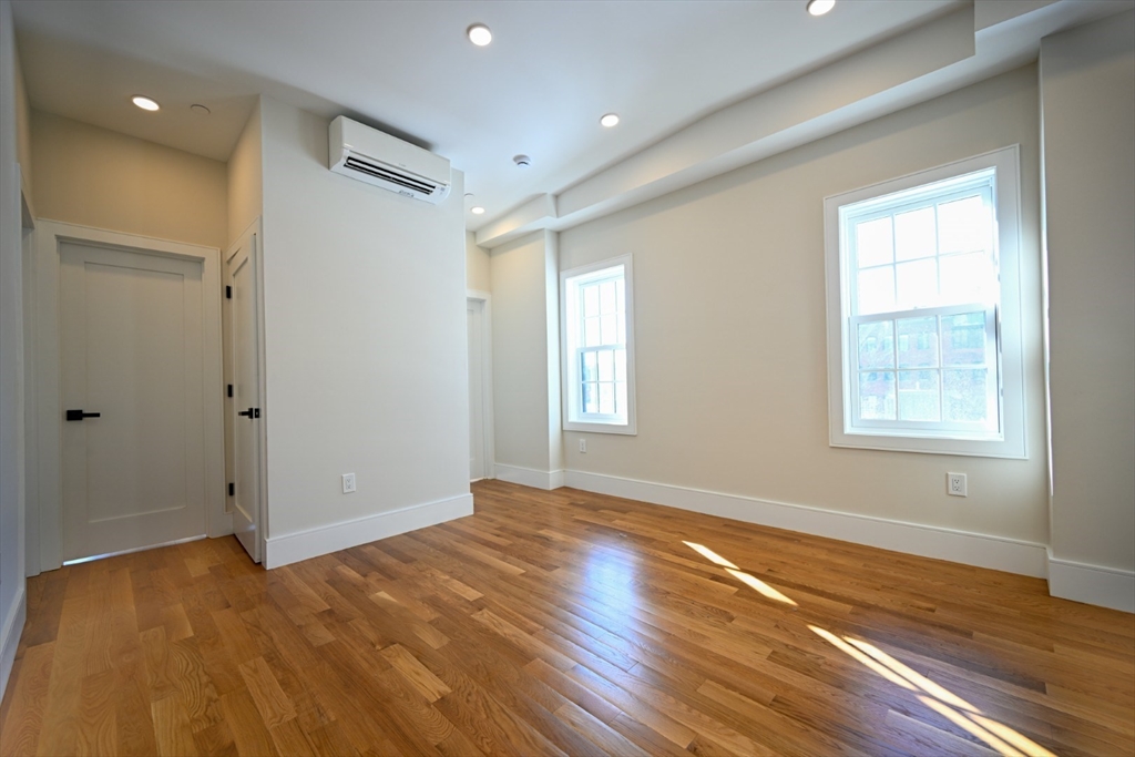 18 Winchester St. - Bay Village