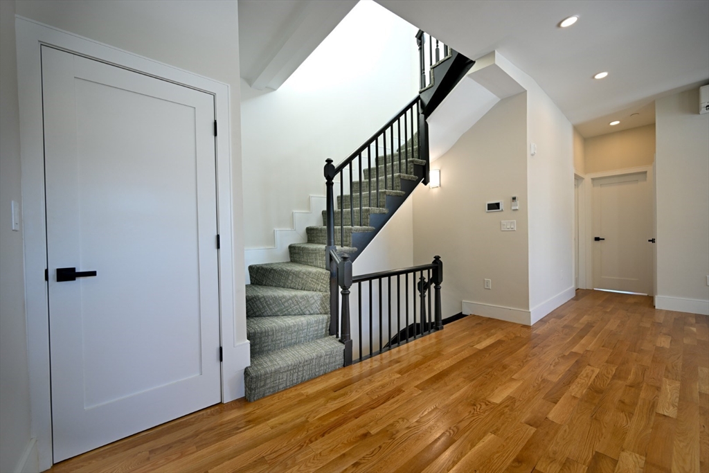 18 Winchester St. - Bay Village