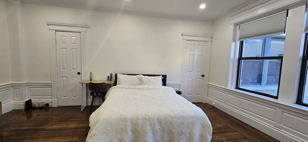466 Commonweatlh - Kenmore