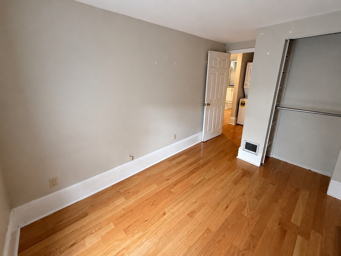 570 Massachusetts Ave. - South End