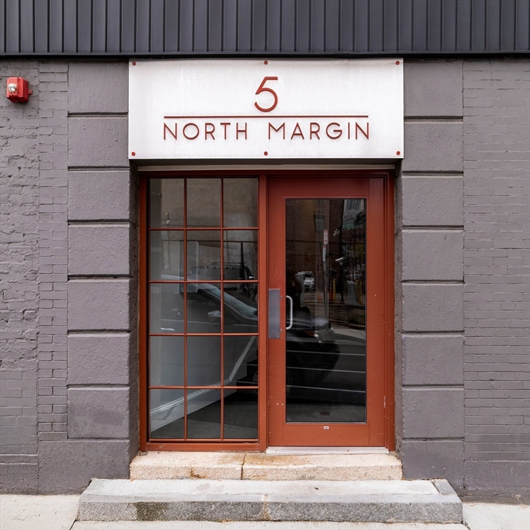 5 North Margin St. - North End