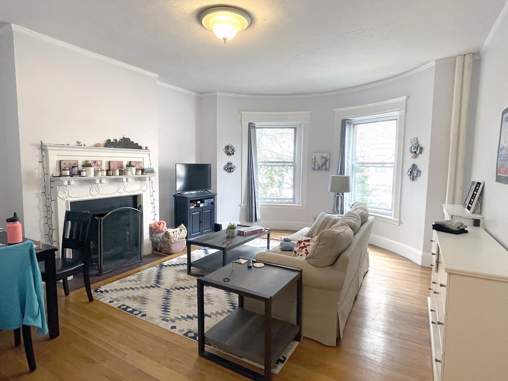 30 Peterborough - Fenway
