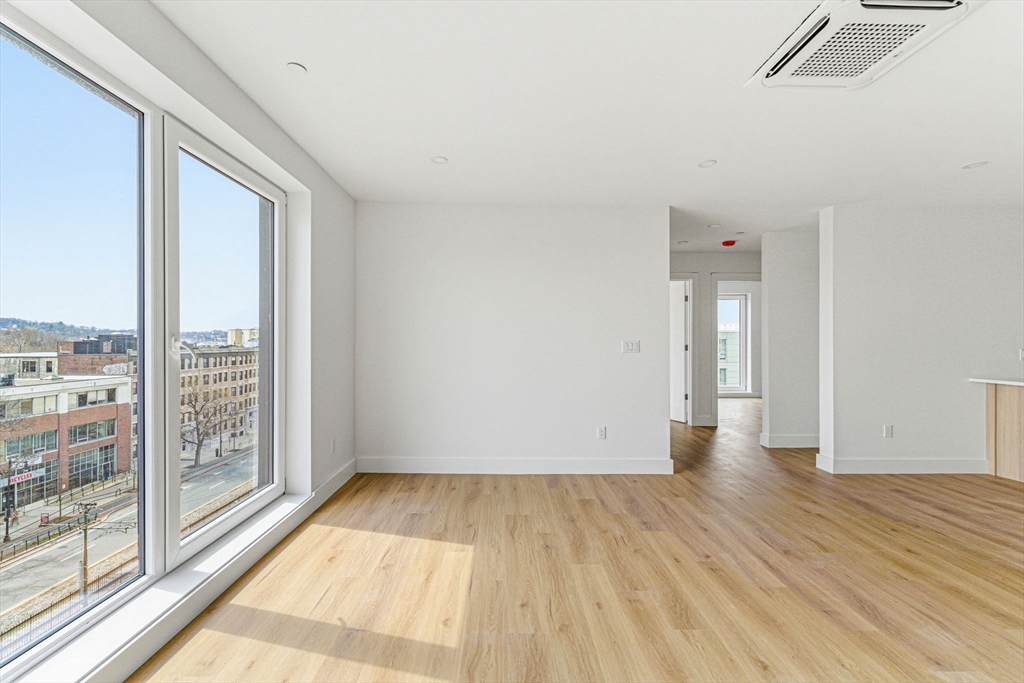 1035 Commonwealth Ave. - Allston