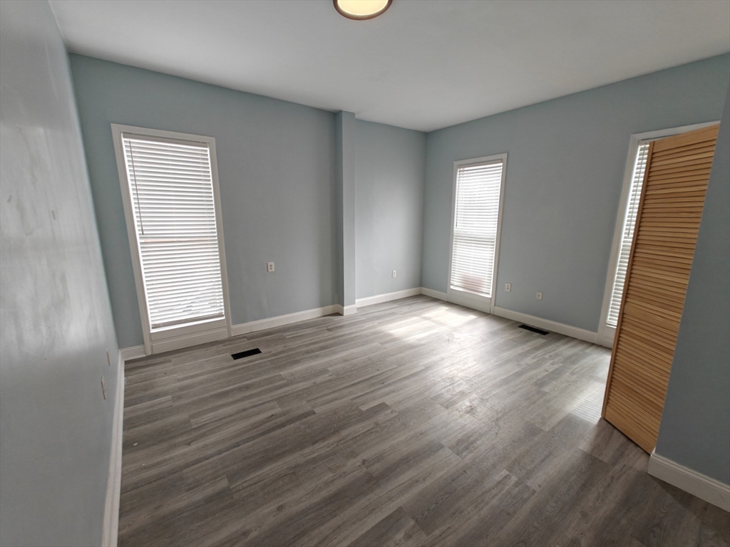 102 Mount Pleasant Ave. - Roxbury