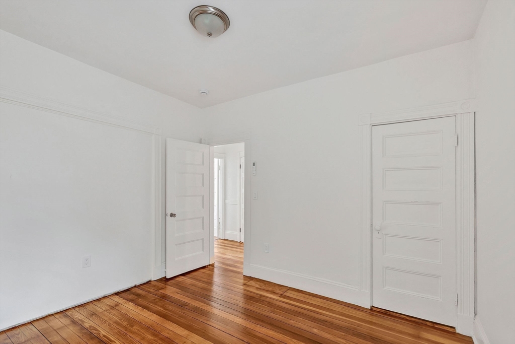 864 Huntington Ave. - Mission Hill