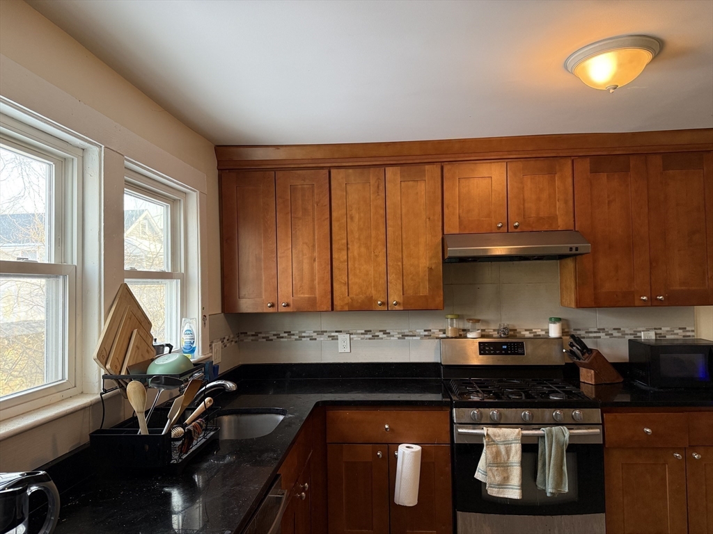 6-8 Cenacle Rd. - Brighton