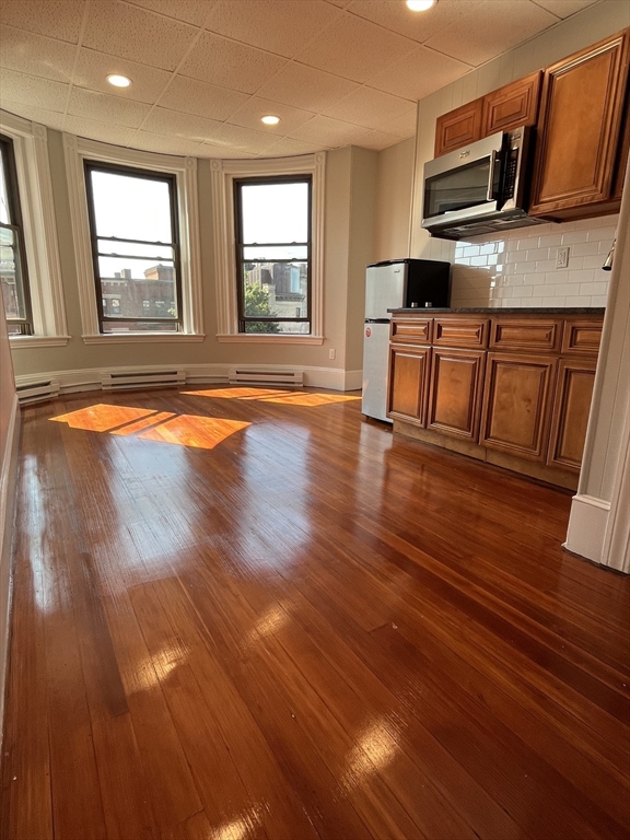 868 Beacon - Fenway