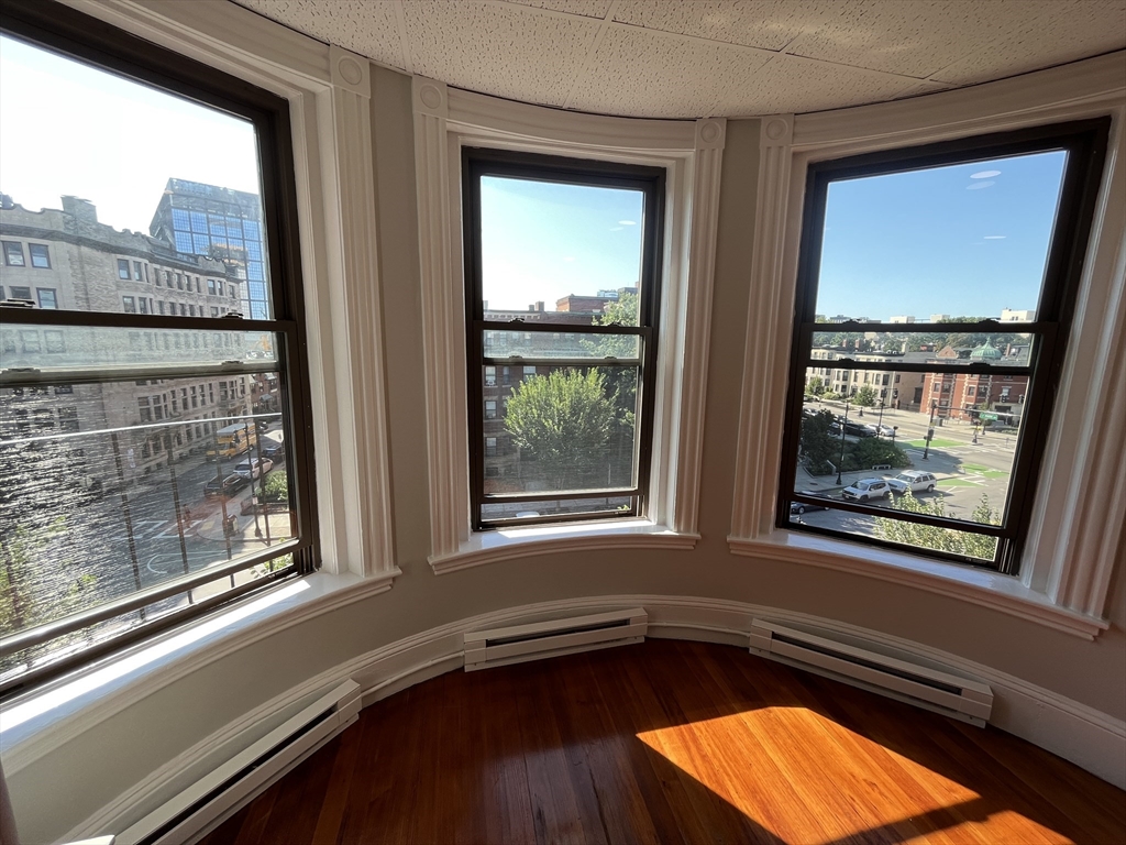 868 Beacon - Fenway