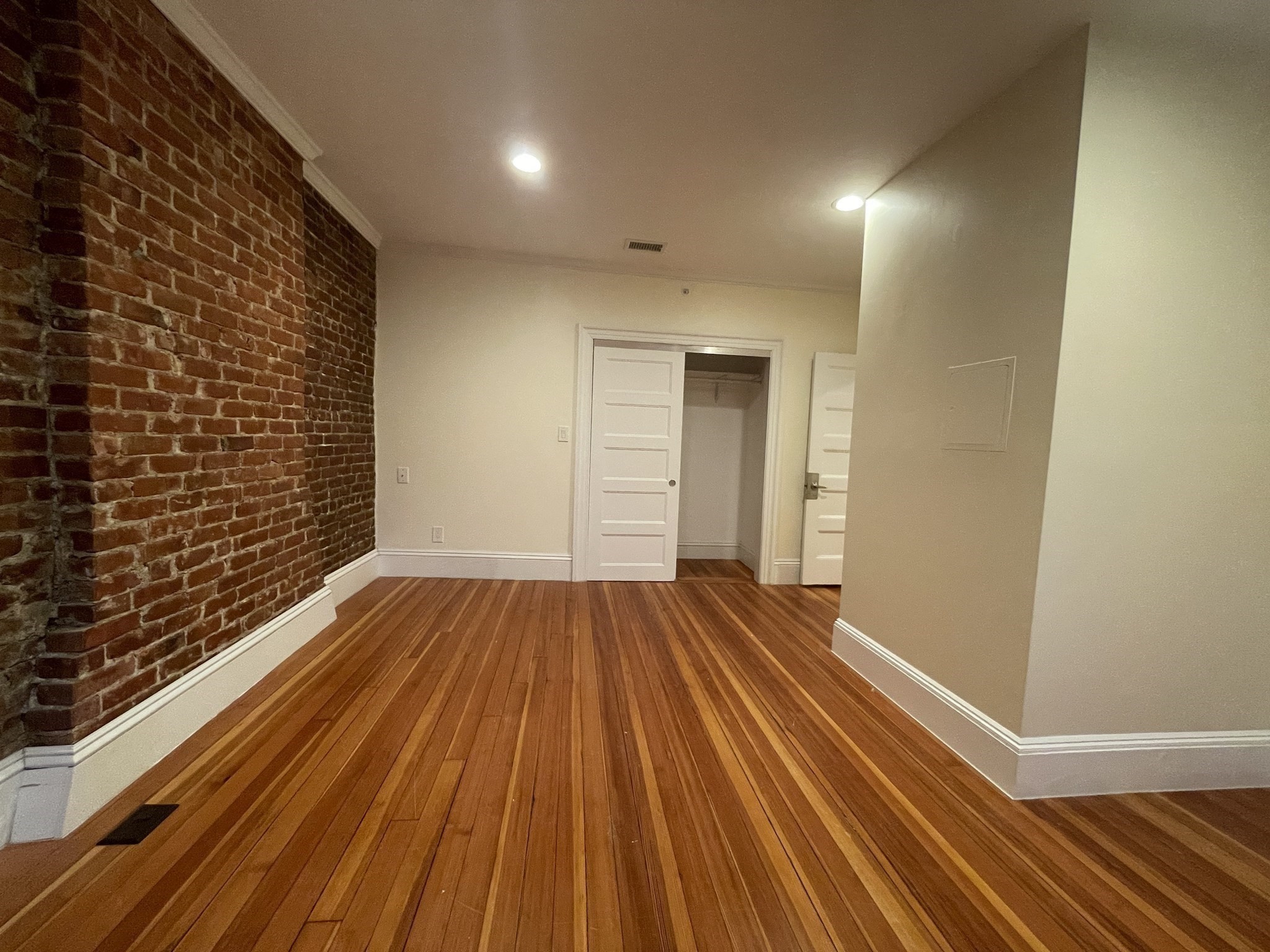 1616 Beacon St. - Coolidge Corner