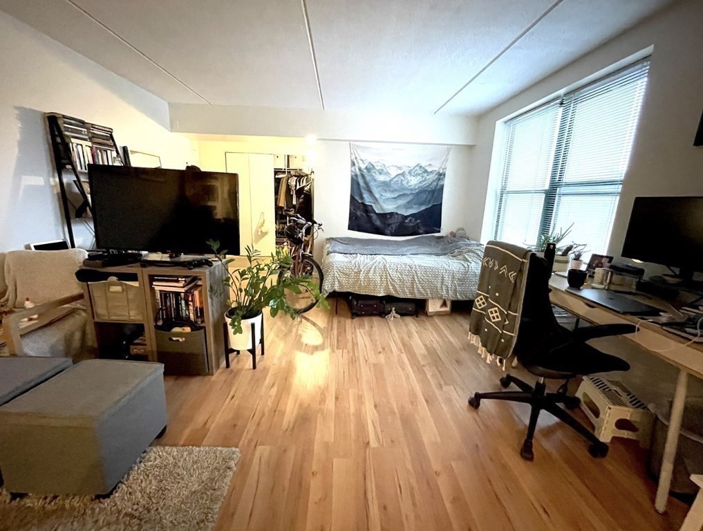108 Peterborough St. - Fenway