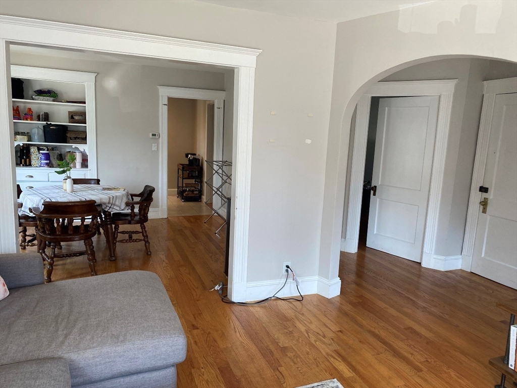 129 Brooks St. - Brighton