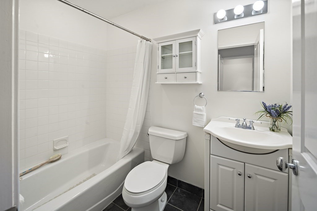 1 Garden St. - Beacon Hill
