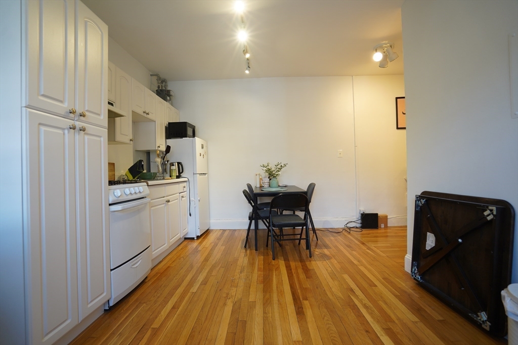 66 Queensberry St. - Fenway
