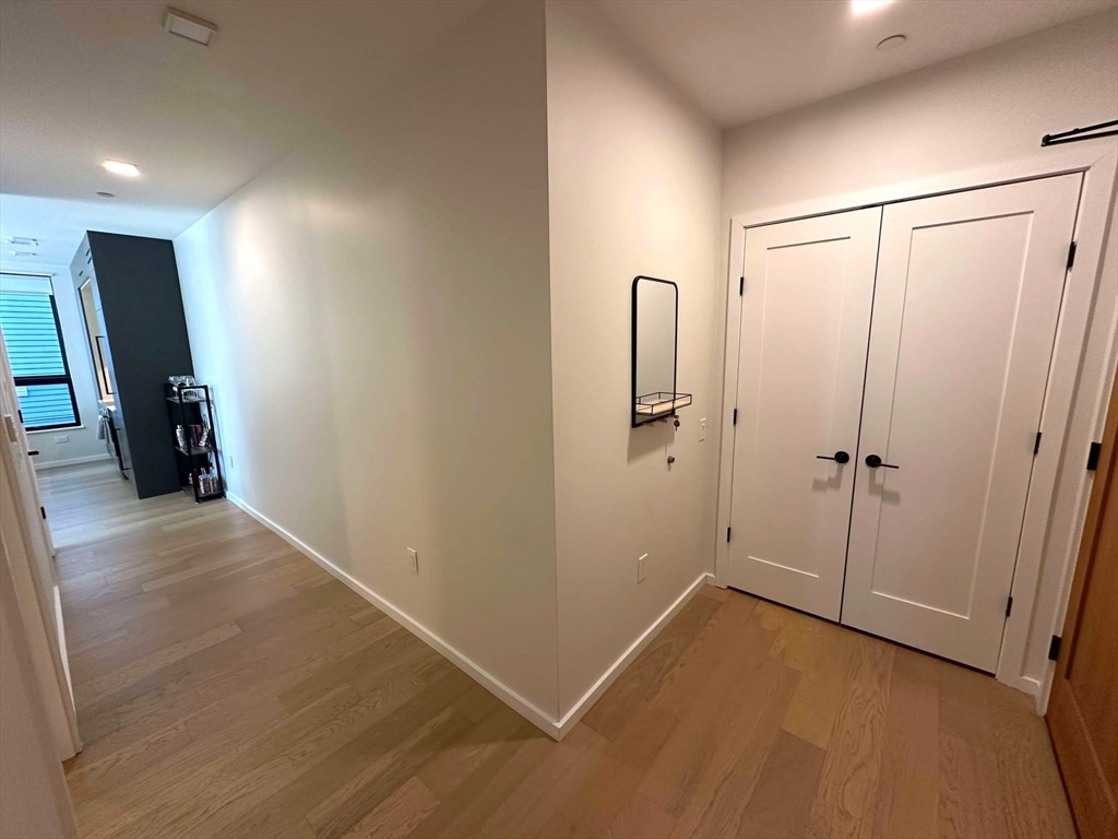 9-11 Burney - Mission Hill