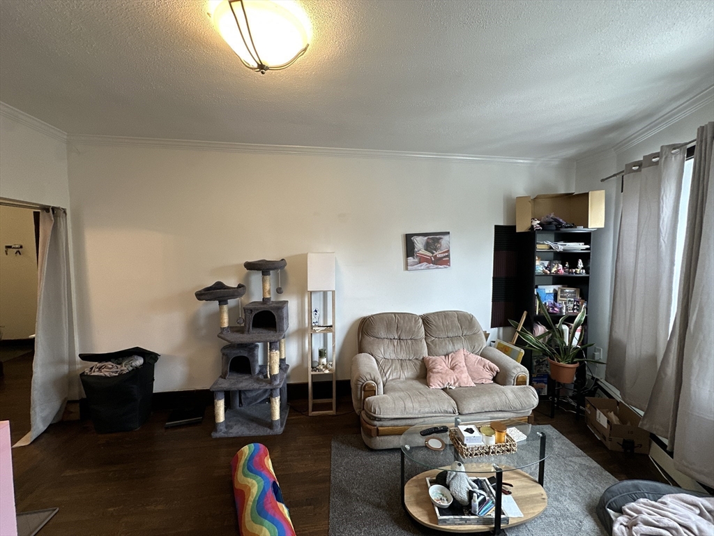 435 Walnut Ave. - Roxbury