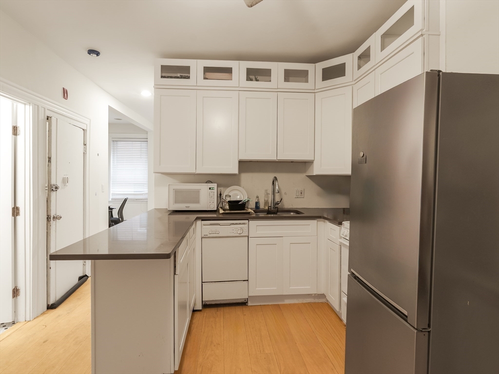 22 Irving St. - Beacon Hill