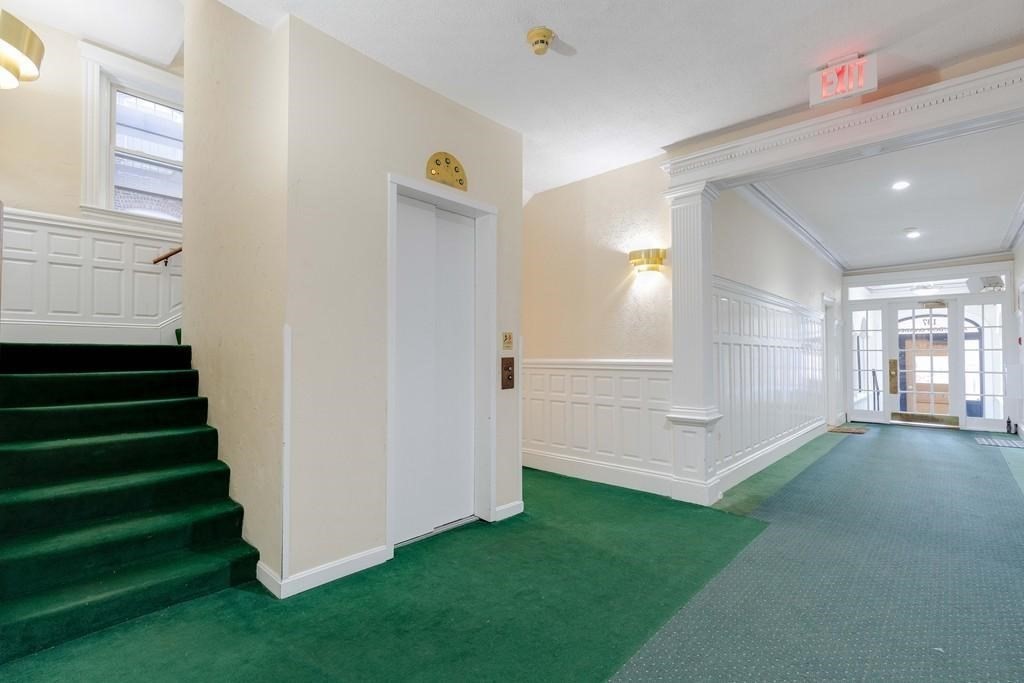 137 Peterborough - Fenway