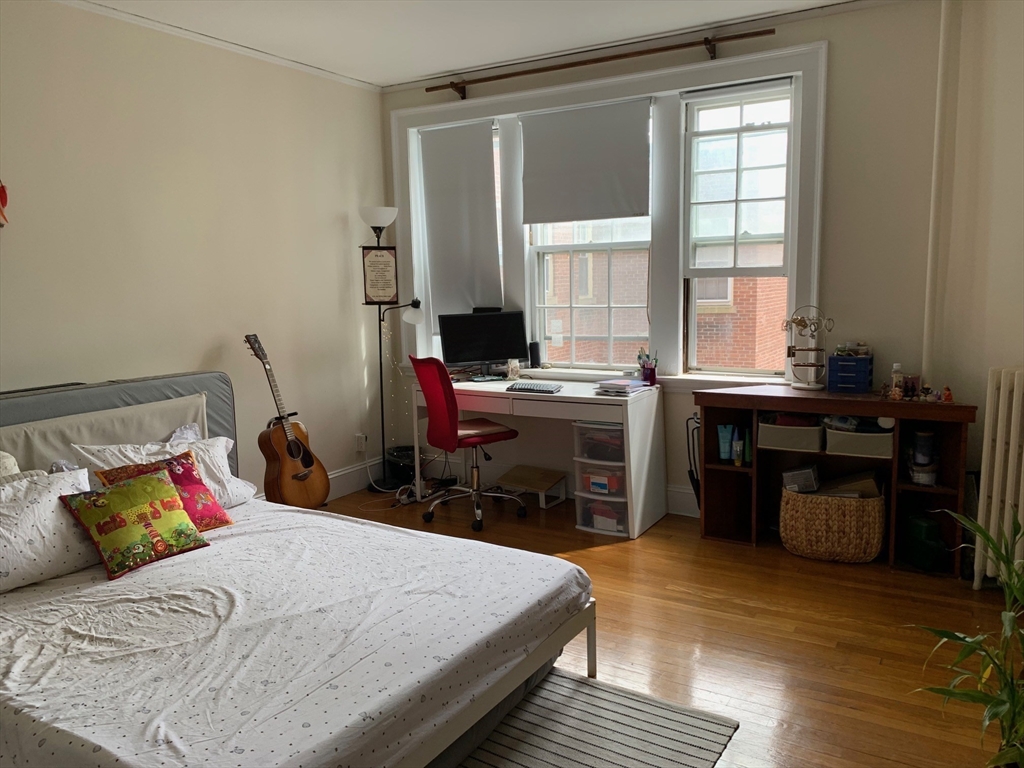 86 Buckingham St. - West Cambridge