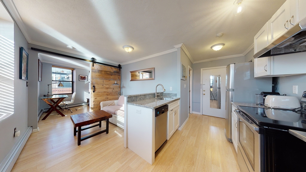 181 Salem St. - North End