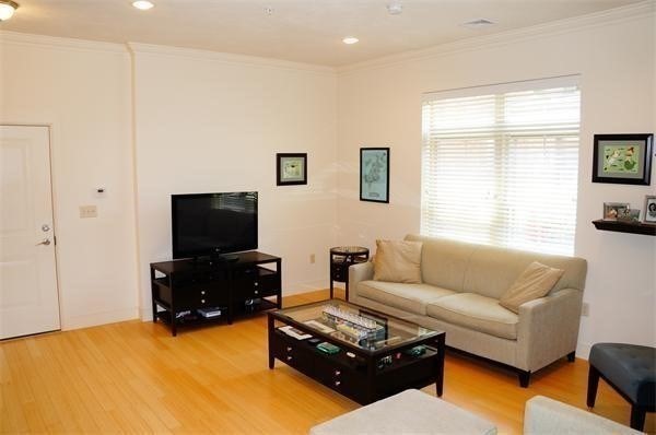 9 Gardner St. - Allston
