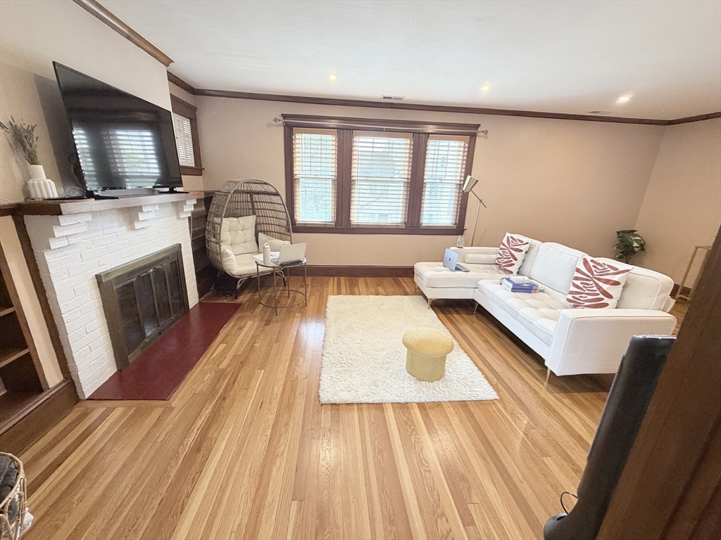 48 Trapelo - Brighton