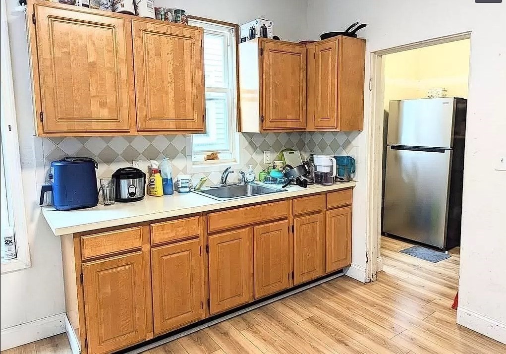 10 Kensington - Roxbury
