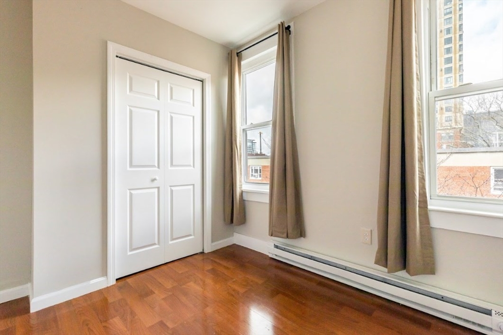 102 Tyler St. - Chinatown