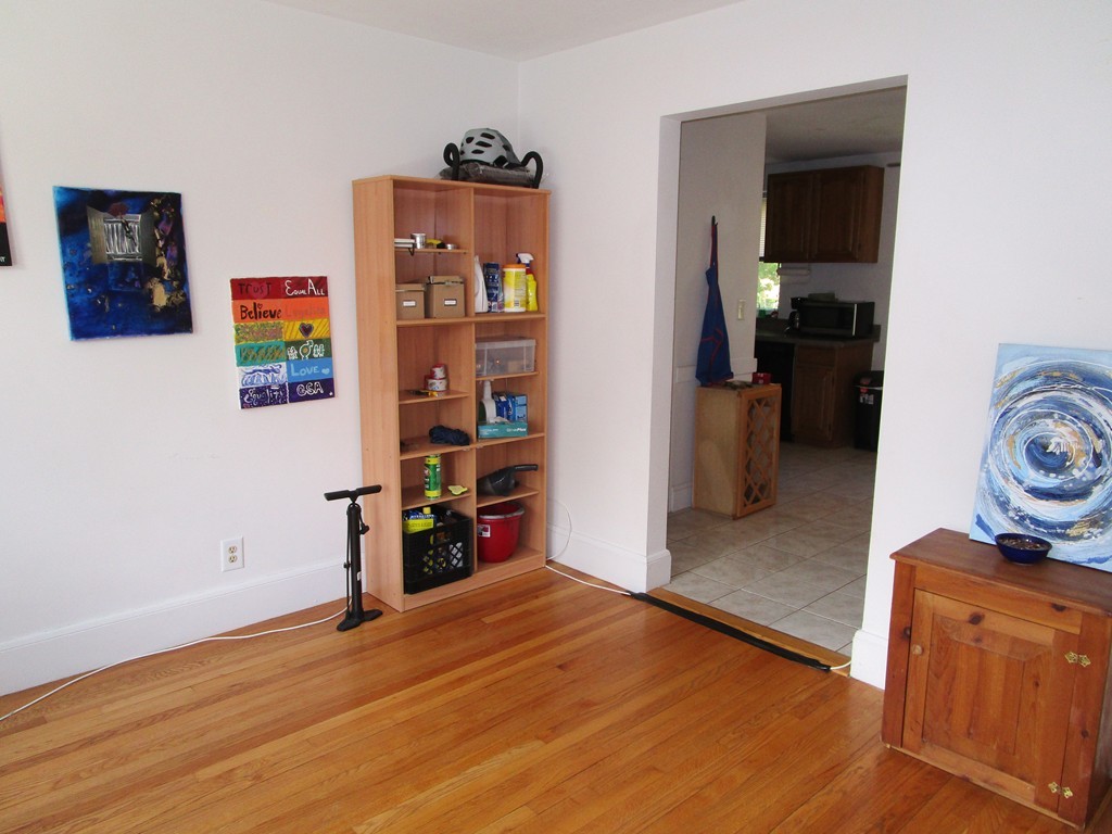 6 O'leary Way - Jamaica Plain