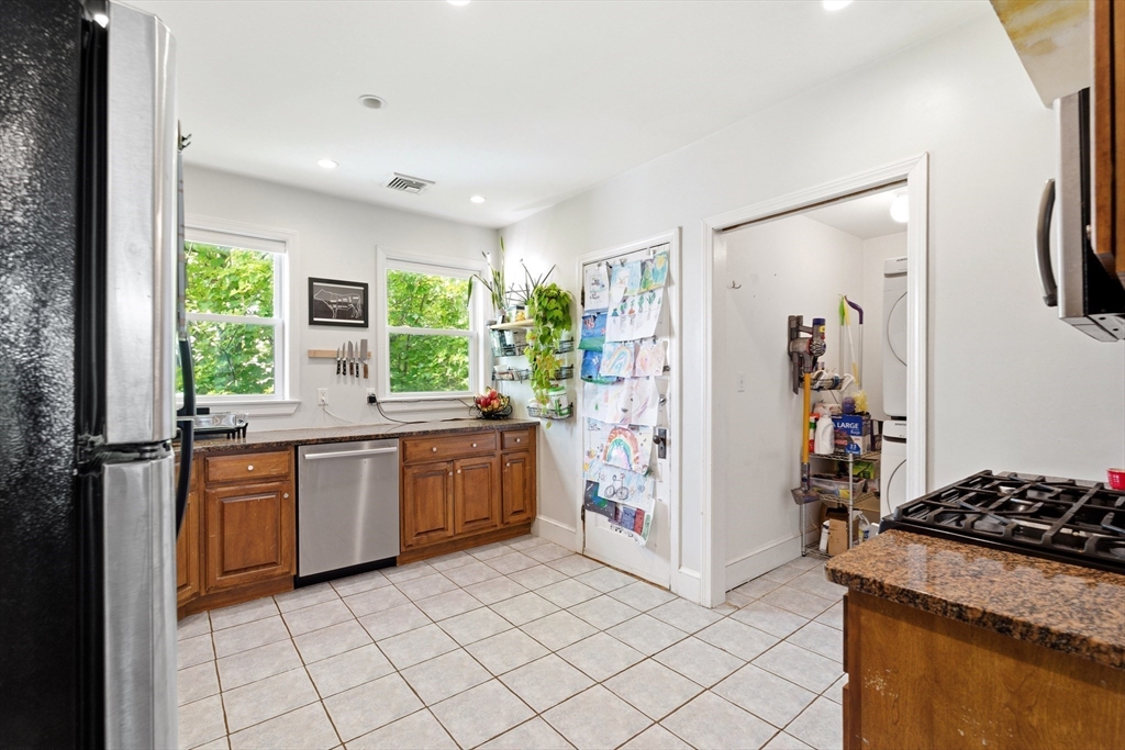 10 Ashmont Ct. - Dorchester