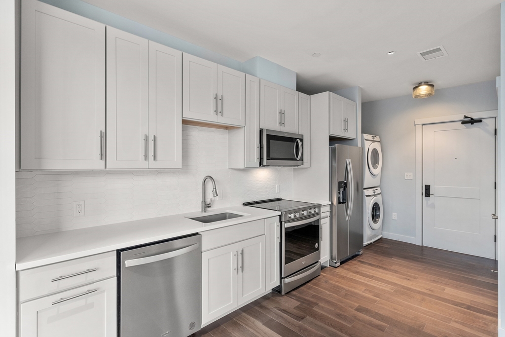 136 Babcock St. - Coolidge Corner