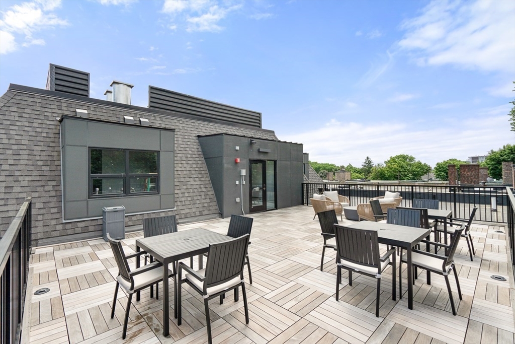 136 Babcock St. - Coolidge Corner