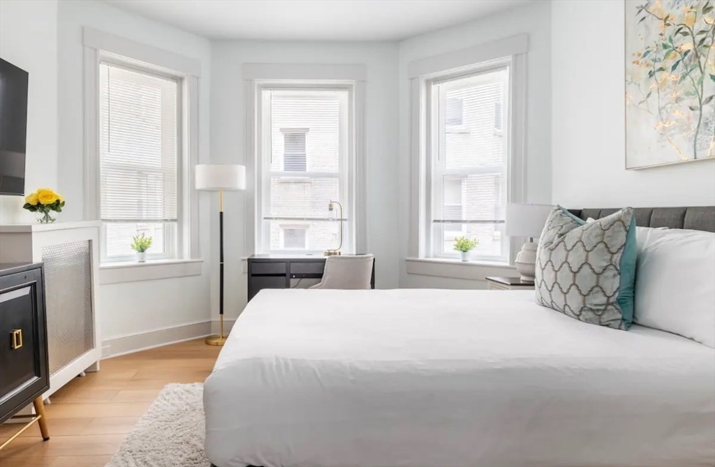 131 Park Dr. - Fenway