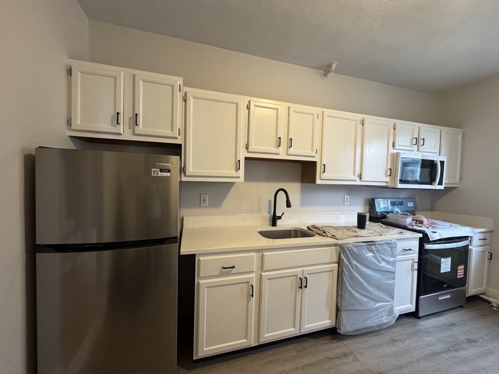 24 Foster St. - Brighton