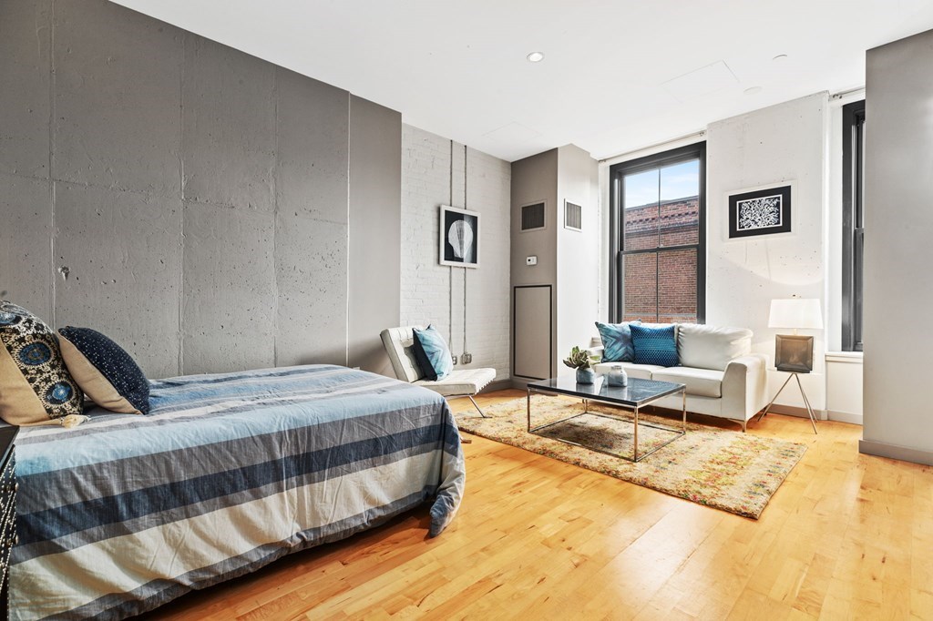346 Congress St. - Seaport District