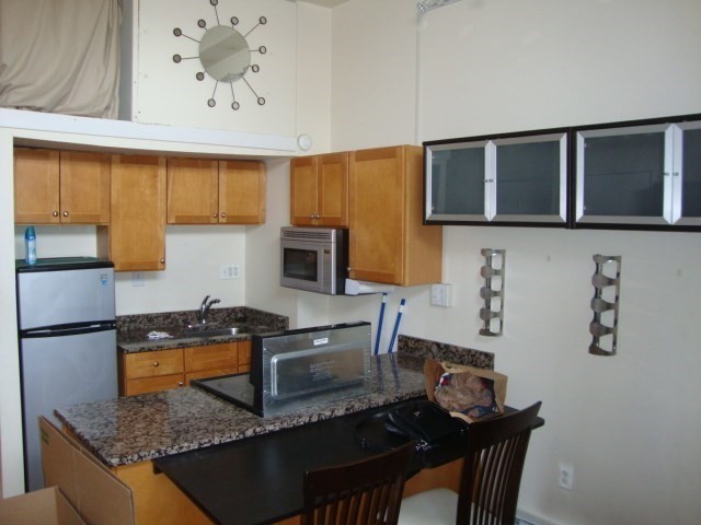 12 Stoneholm - Fenway