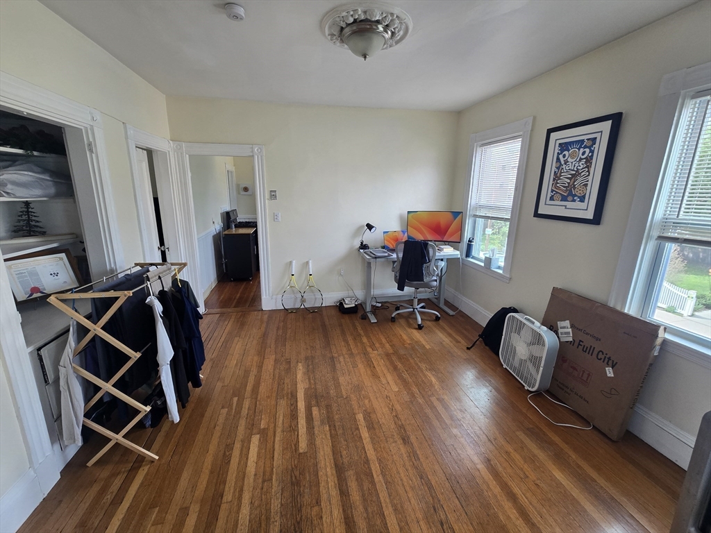 60 Dustin St. - Brighton