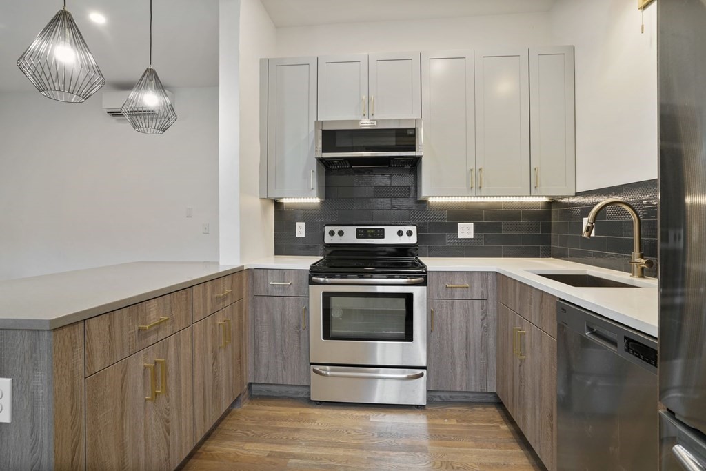512 Massachusetts Ave. - South End