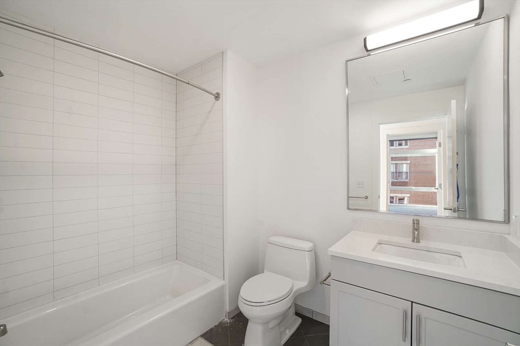 839 Beacon St. - Fenway