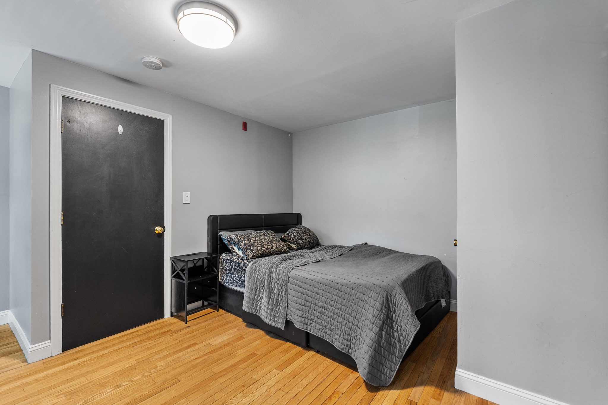 99 W 4th - South Boston