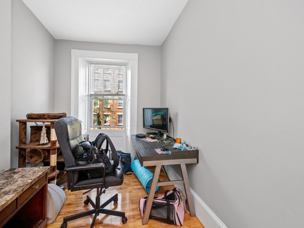 83 Main St. - Charlestown