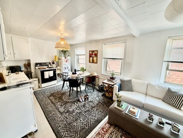 12 Hanover Ave. - North End