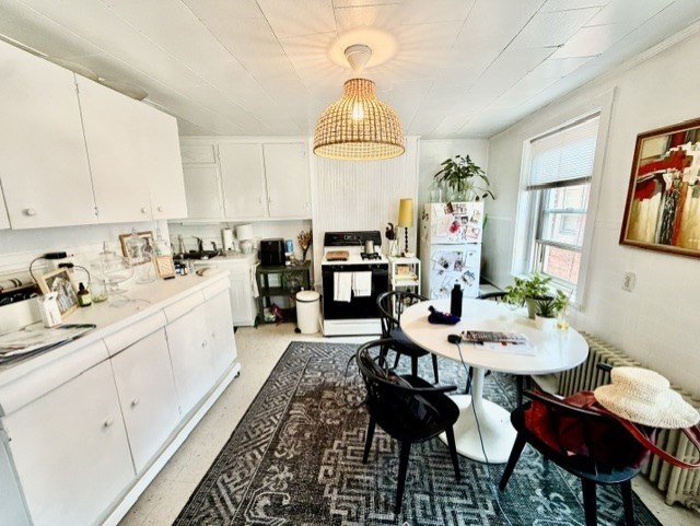 12 Hanover Ave. - North End